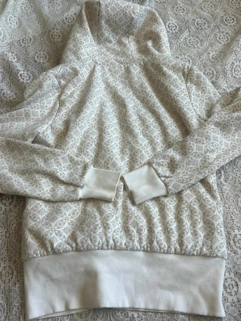 Vanity Cream and Beige Patterned Sherpa Zip Hoodie